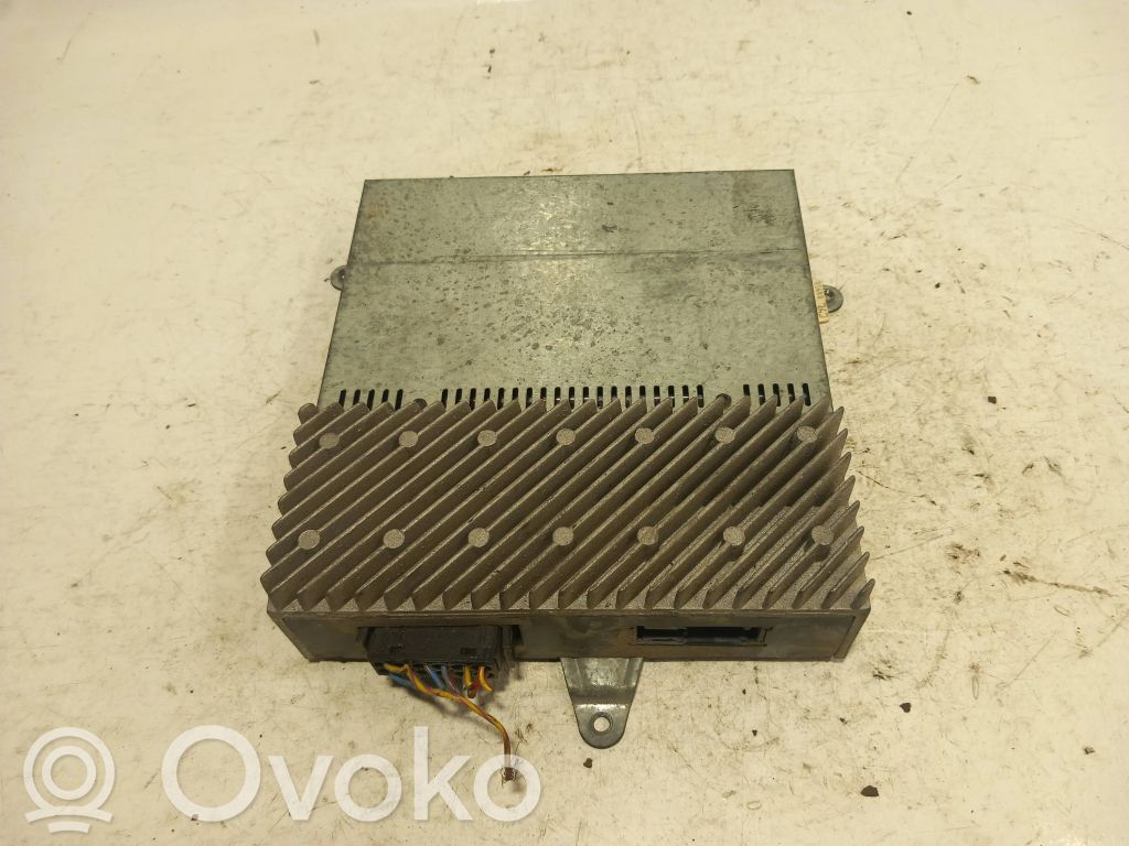 BMW 5 E39 Skaņas pastiprinātājs 