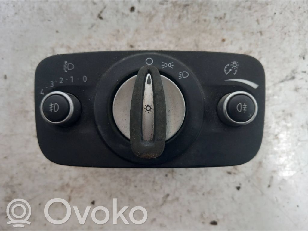 Ford Mondeo MK IV Light switch 