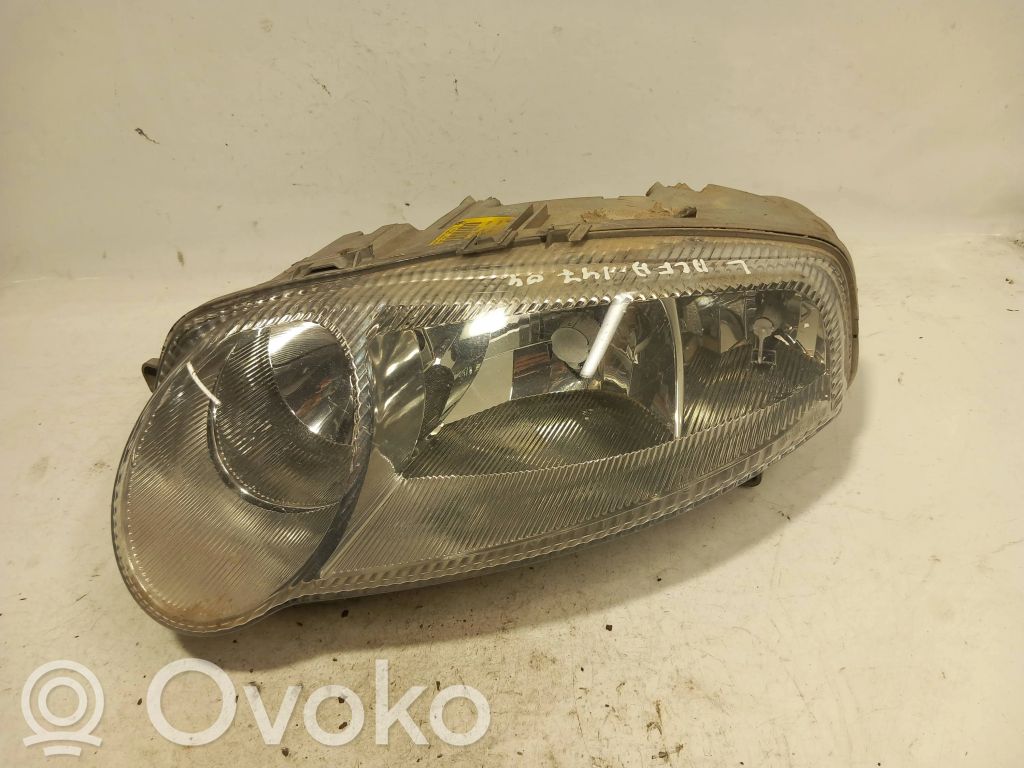 Alfa Romeo 147 Phare frontale 