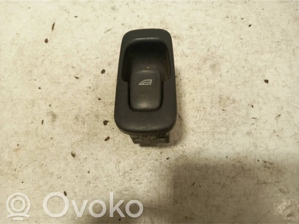 Electric window control switch   9476695,99W073