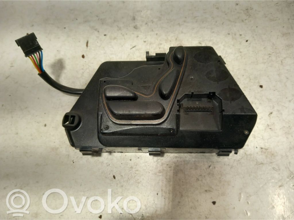 Mercedes-Benz S W220 Seat control switch 