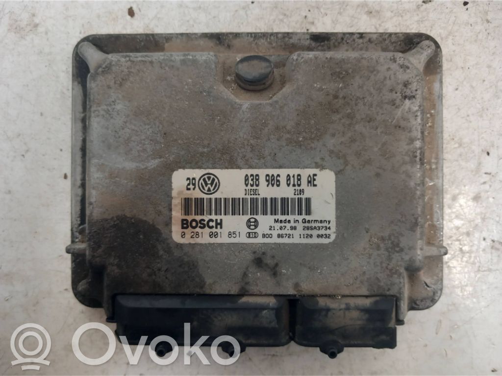 Volkswagen Golf IV Engine control unit/module 