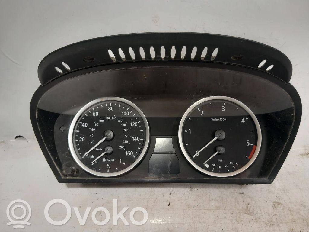 BMW 5 E60 E61 Speedometer (instrument cluster) 