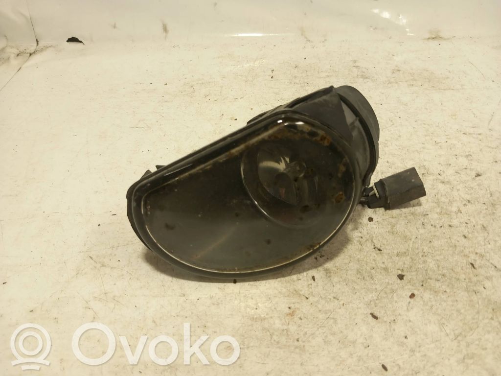 Audi A3 S3 8P Etusumuvalo 