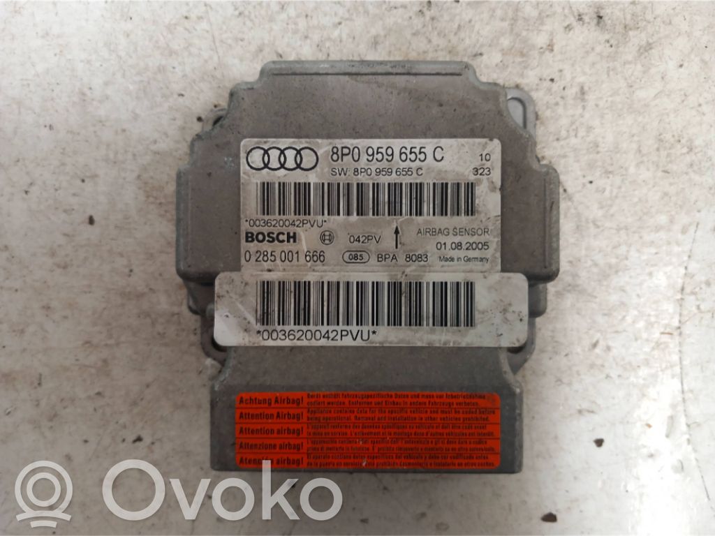 Audi A3 S3 8P Airbag control unit/module 