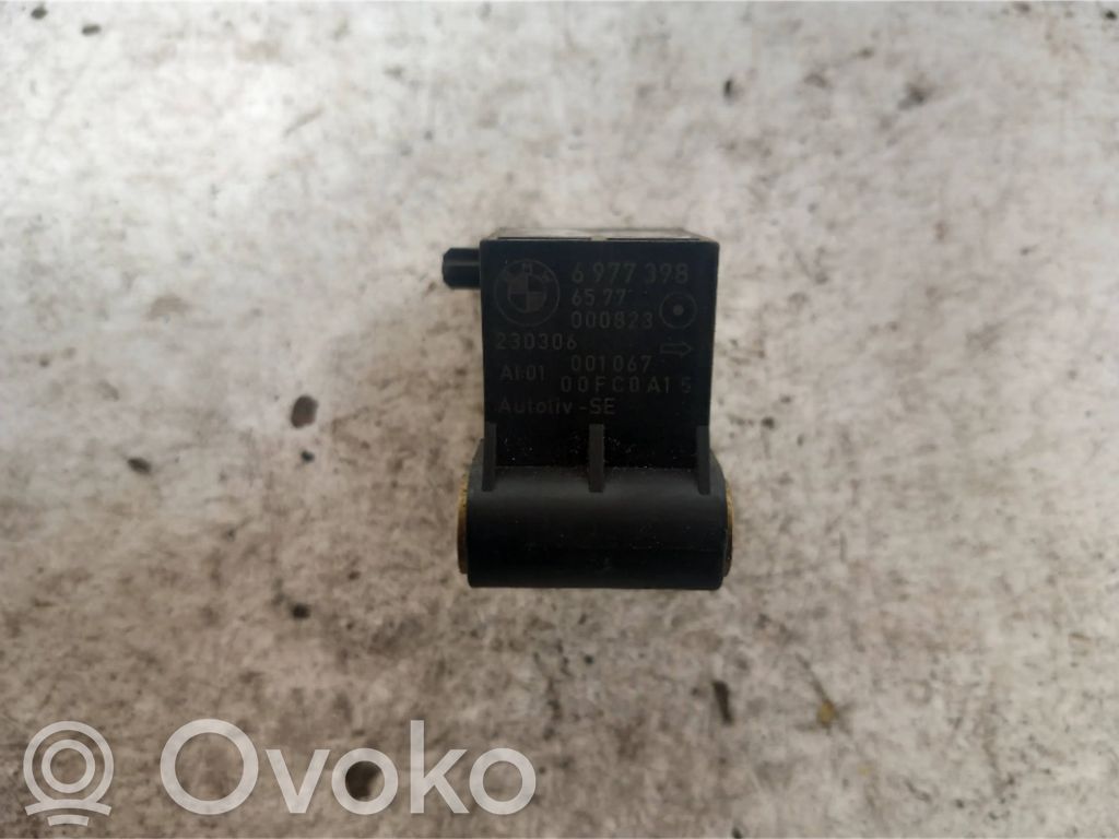 BMW 5 E60 E61 Airbagsensor Crashsensor Drucksensor 