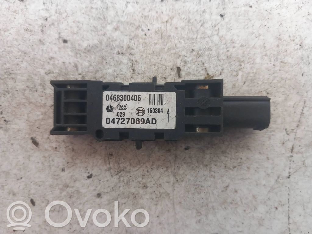 Chrysler Voyager Airbagsensor Crashsensor Drucksensor 