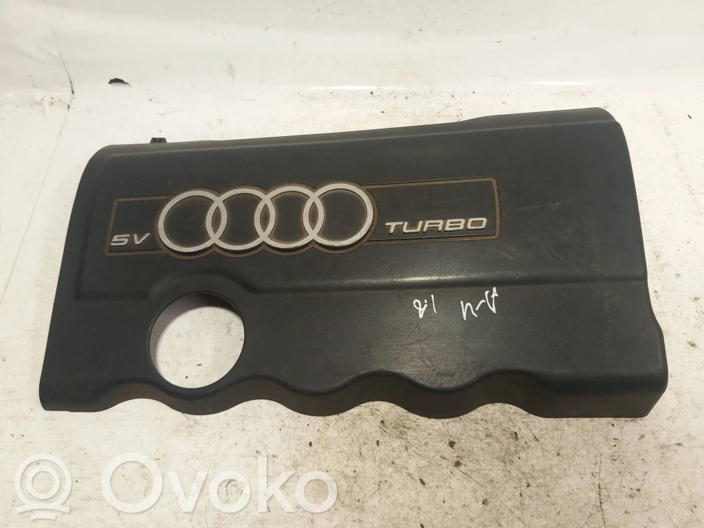 Audi A4 S4 B5 8D Motorabdeckung 