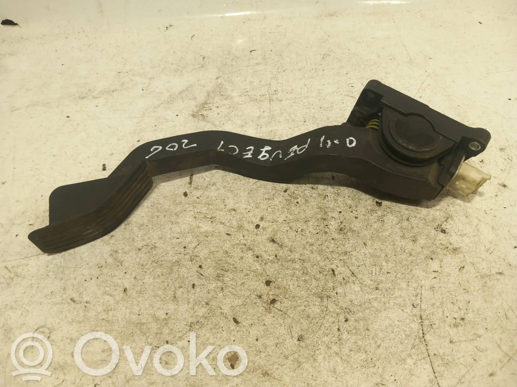 Peugeot 407 Pedał gazu / przyspieszenia 