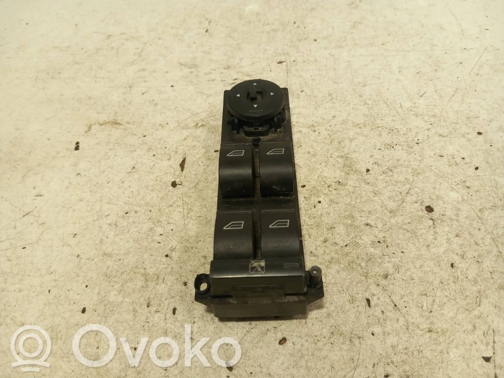 Ford Focus C-MAX Interruptor del elevalunas eléctrico 