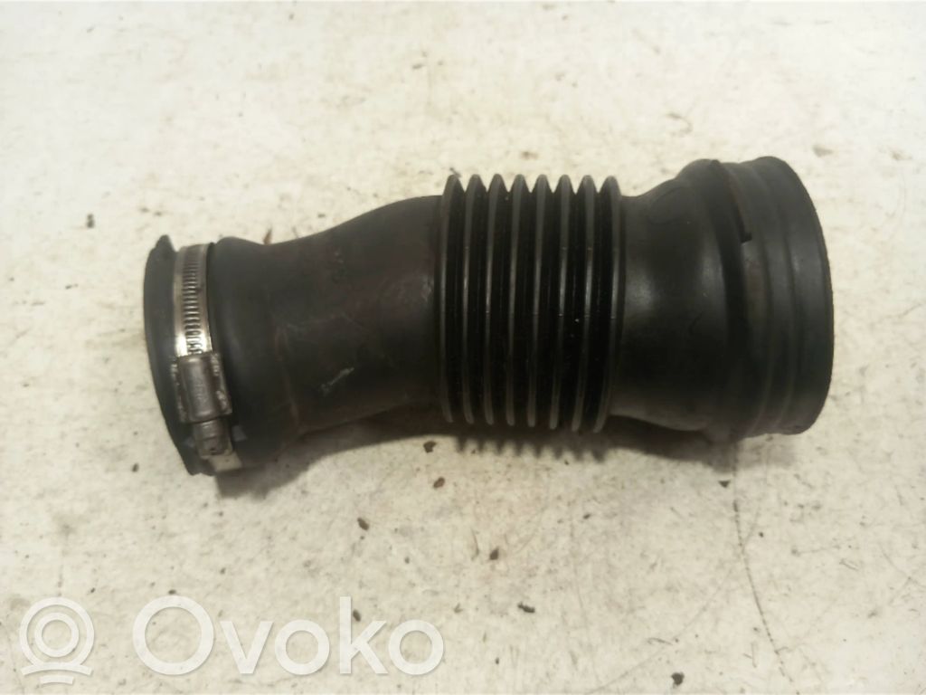 Volvo V70 Šļūtene (-es) / caurule (-es) 