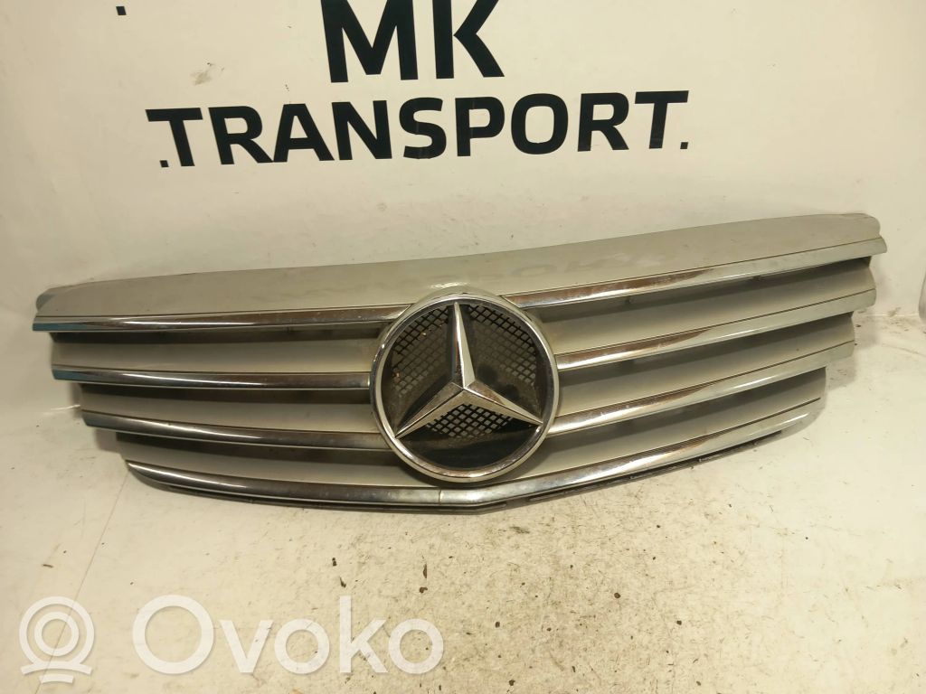 Mercedes-Benz B W245 Engine cover (trim) 