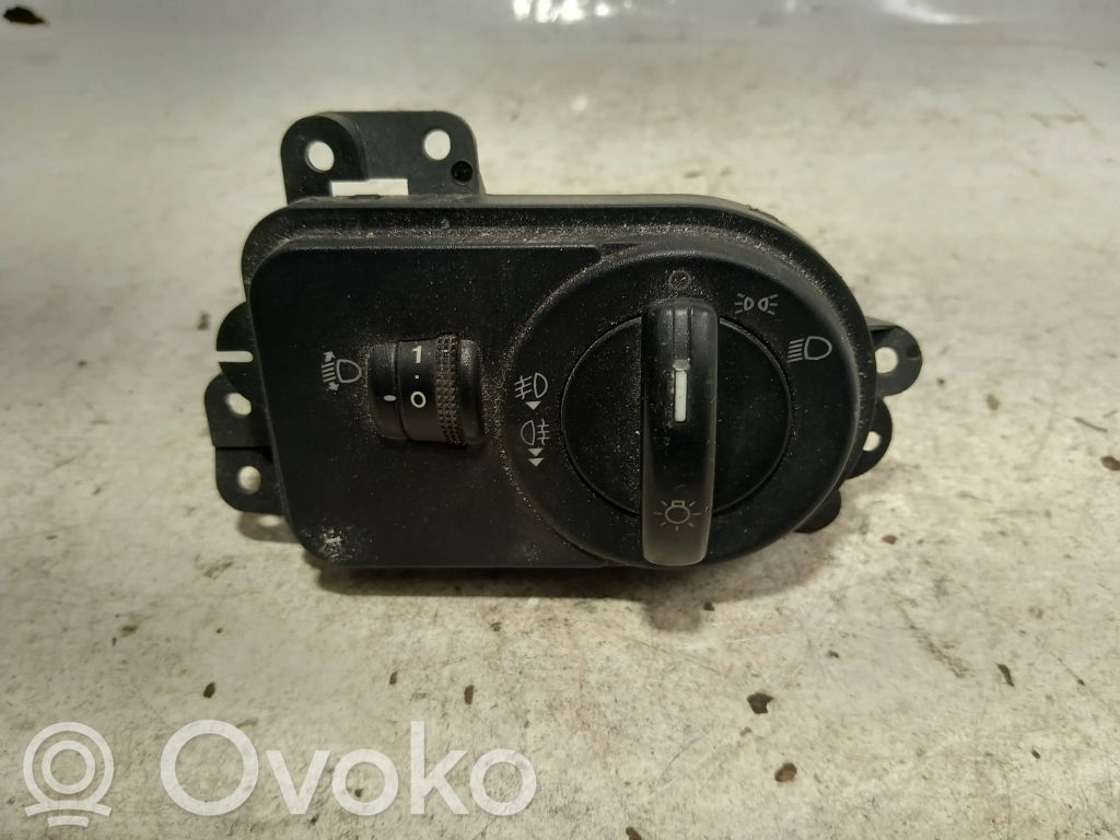 Ford Fiesta Light switch 