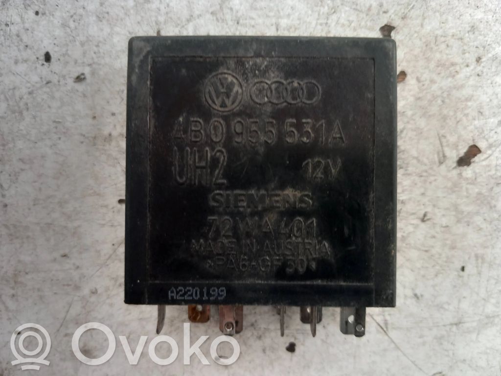 Audi A3 S3 8L Inne przekaźniki 