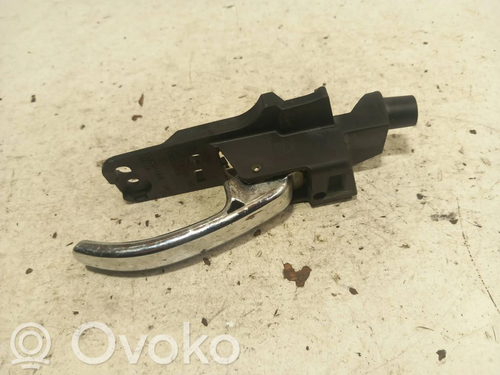 Manecilla interna puerta trasera   1FV25TRMAA