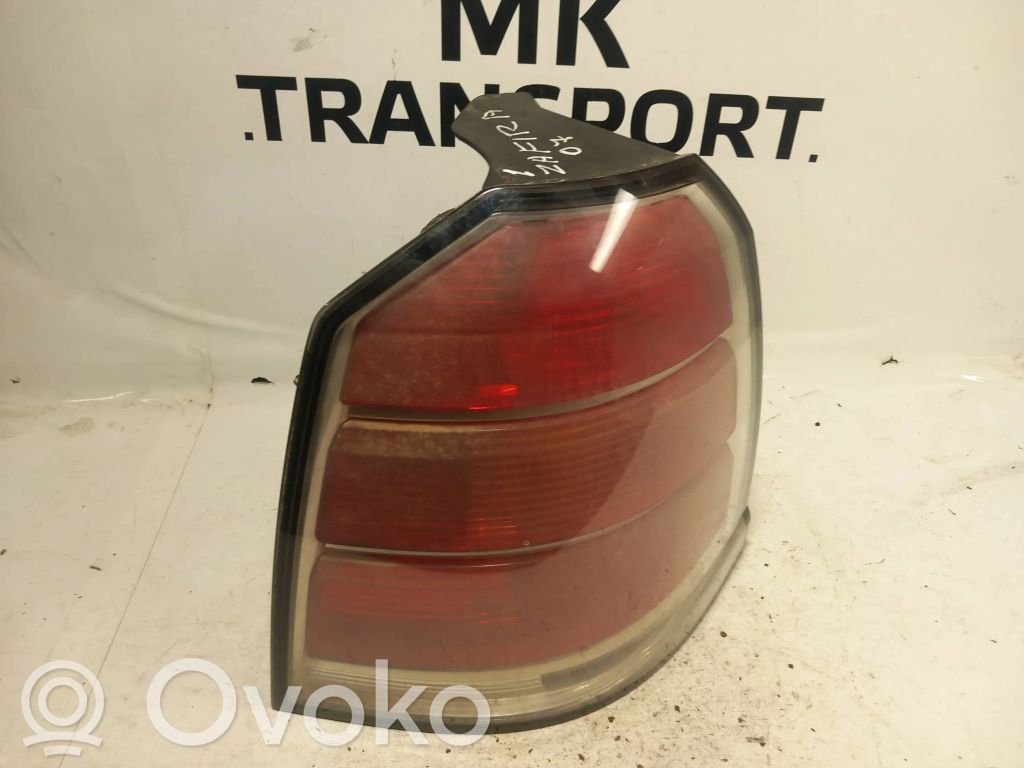 Opel Zafira B Lampa tylna 