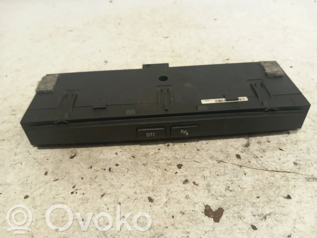 BMW 5 E60 E61 Parking (PDC) sensor switch 