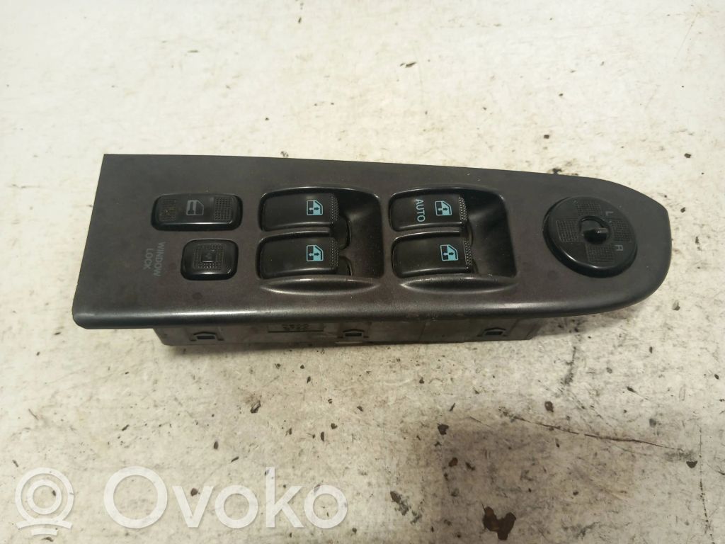 Hyundai Trajet Electric window control switch 