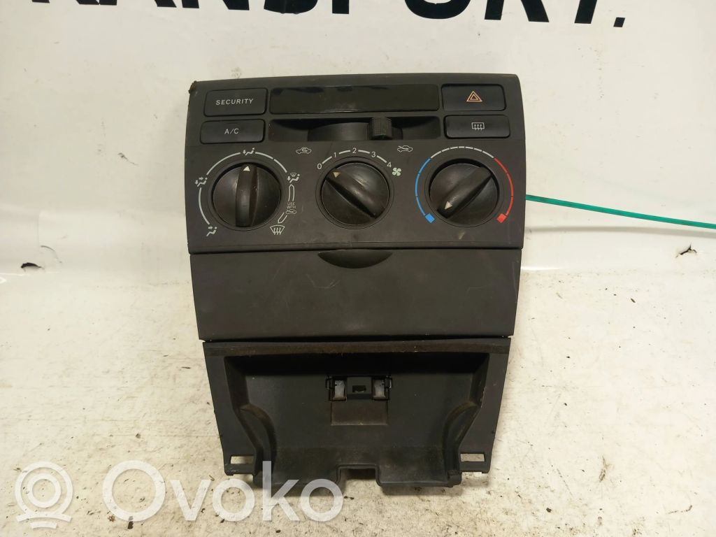 Toyota Corolla E120 E130 Climate control unit 