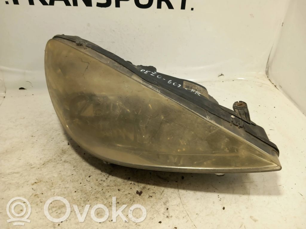 Peugeot 607 Phare frontale 