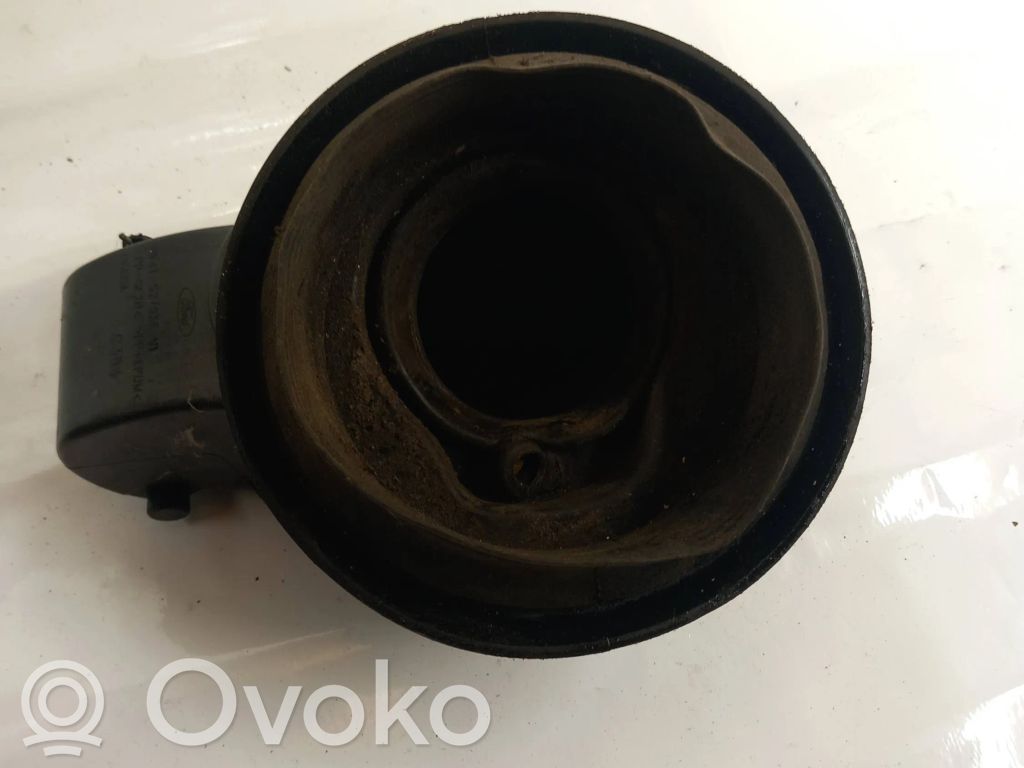 Ford Kuga I Fuel tank cap 