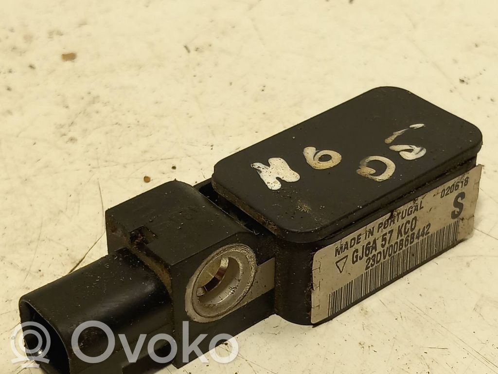 Czujnik uderzenia Airbag   GJ6A57KC0,020618,23DV0086B442