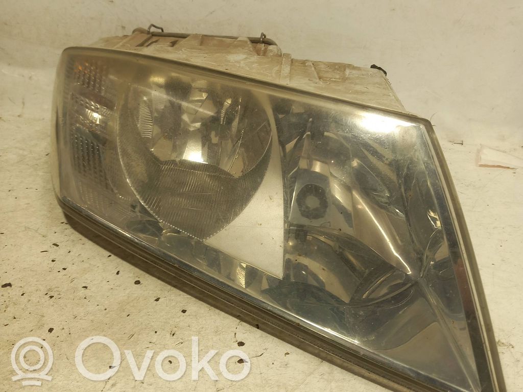 Skoda Octavia Mk2 (1Z) Scheinwerfer 