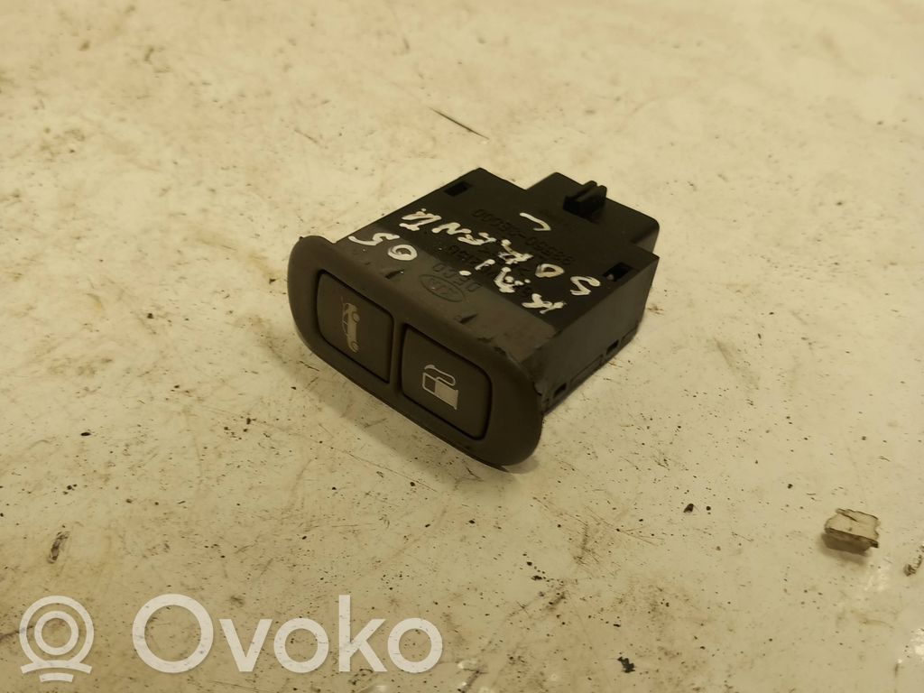 Przycisk otwierania wlewu paliwa   623W02150,51202,935503E000