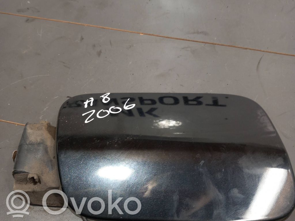 Audi A8 S8 D3 4E Fuel tank cap 