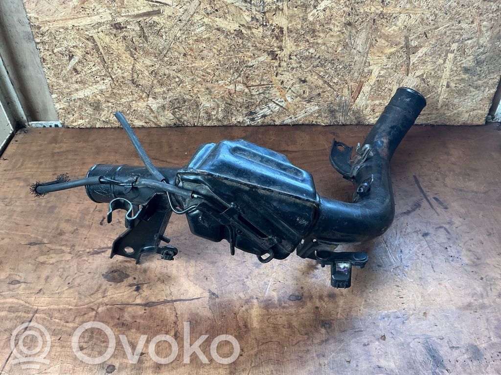 Toyota Avensis T250 Schlauch / Leitung Ladeluftkühler 