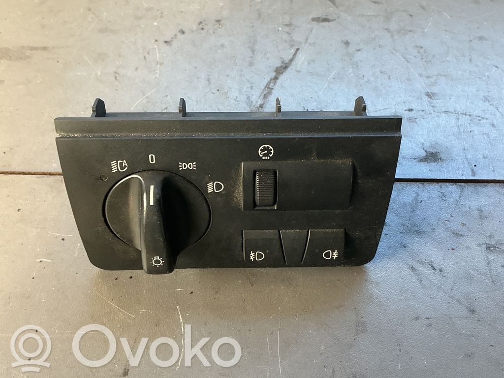 Light switch   6930244,037045071,045891
