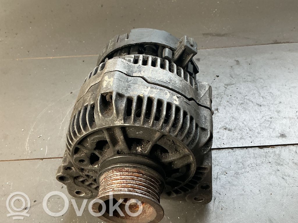 Volkswagen Golf IV Alternador 