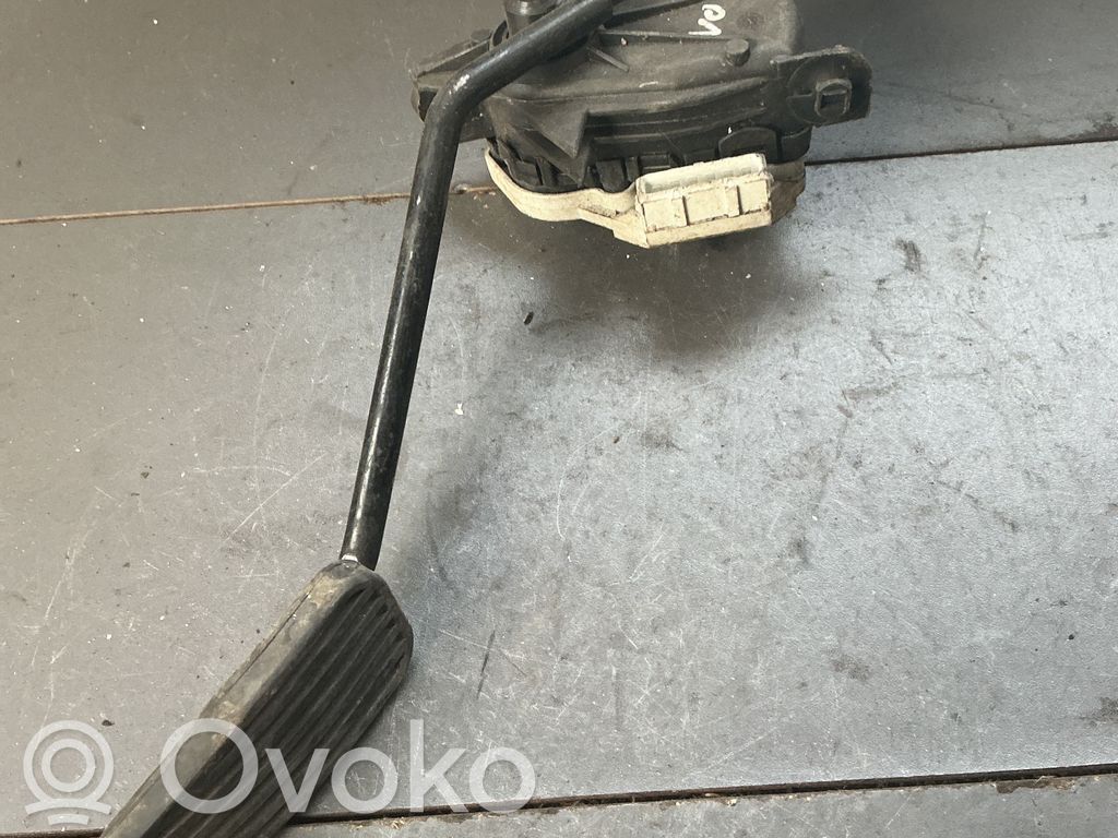 Volvo XC90 Pedał gazu / przyspieszenia 