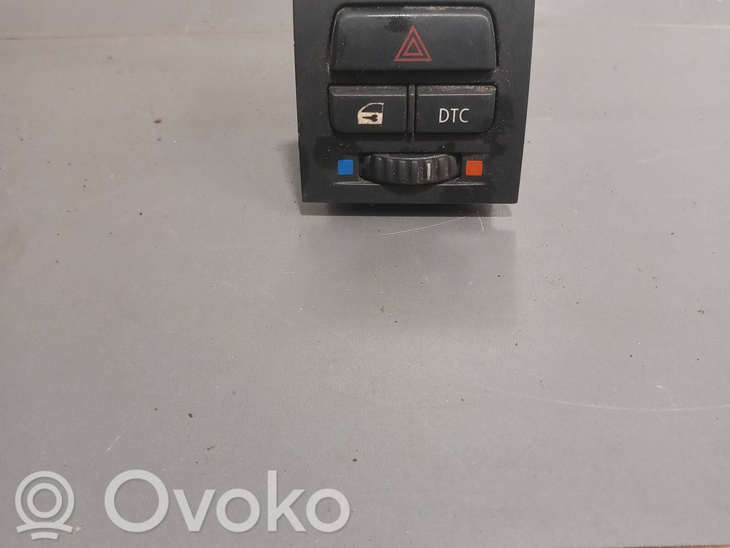 BMW 3 E46 Botón interruptor de luz de peligro 