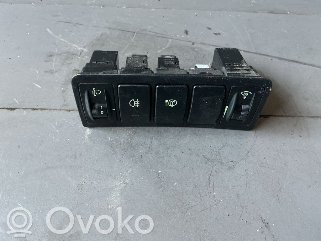 Hyundai Sonata Headlight level height control switch 