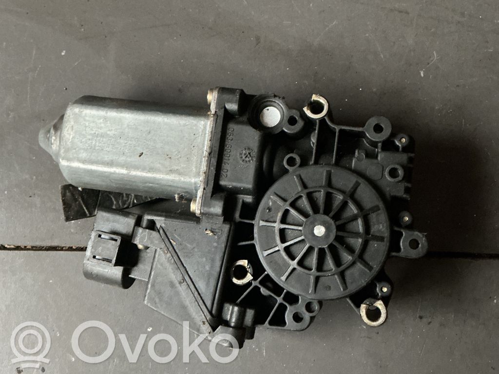 Audi 100 S4 C4 Front door window regulator motor 