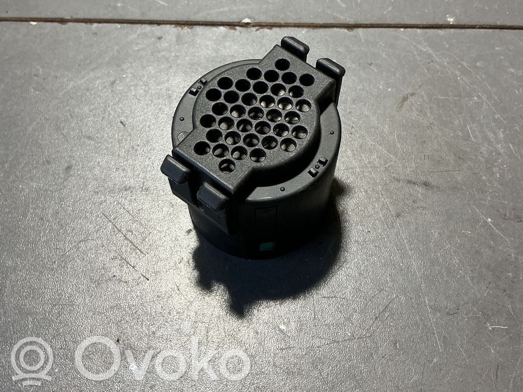 BMW X3 E83 Interruptor de control del ordenador de a bordo 
