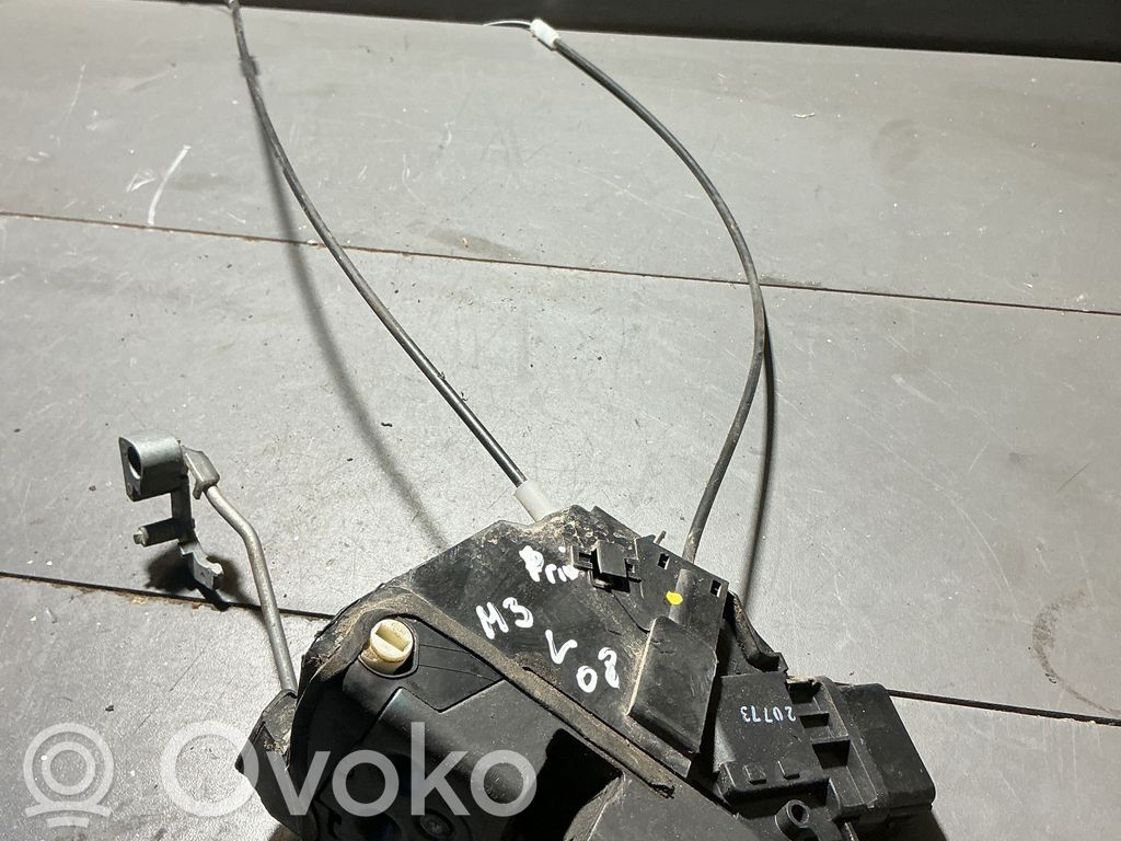 Mazda 3 I Cerradura de puerta trasera 