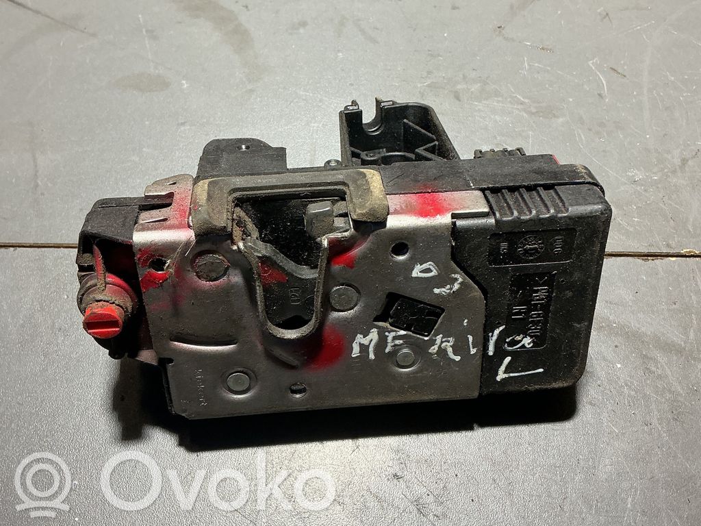 Opel Meriva A Takaoven lukko 