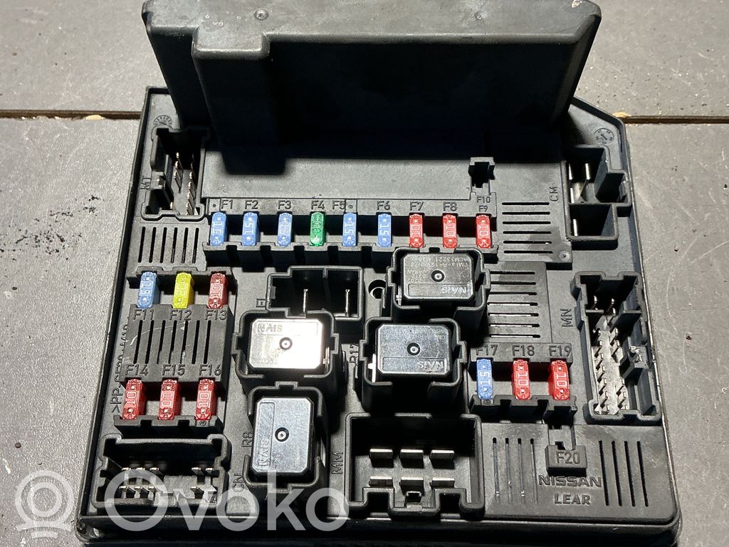 Nissan Qashqai Módulo de fusible 
