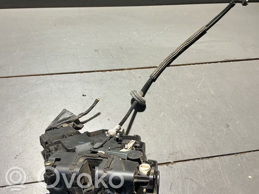 Ford Focus C-MAX Задний замок 