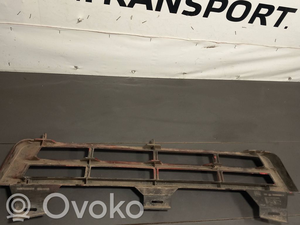 Front grill   90341785