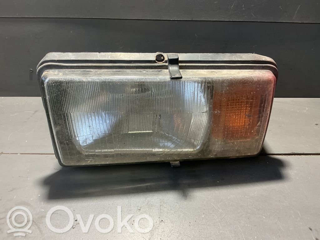 Phare frontale   37003100180