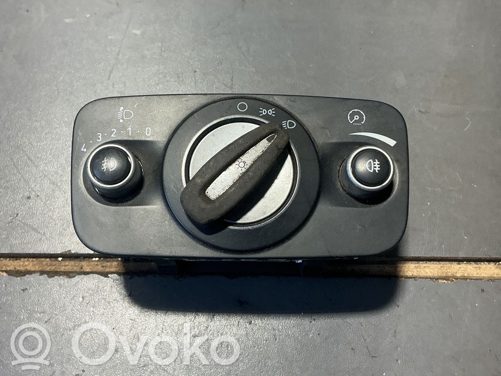 Ford Mondeo MK IV Light switch 