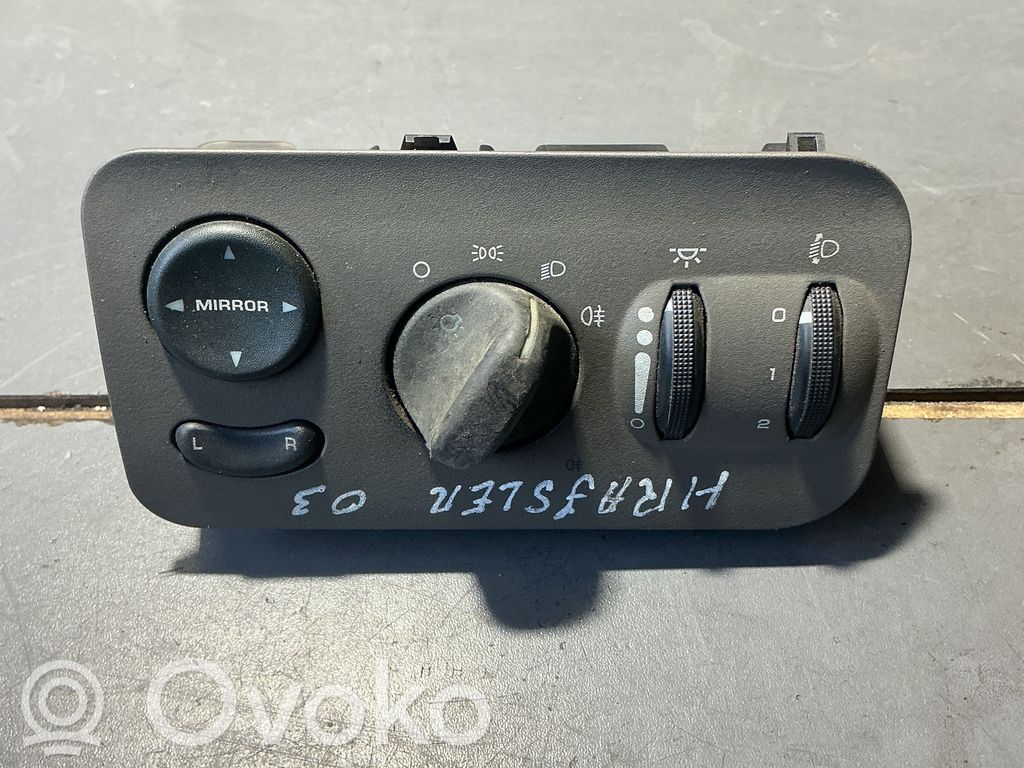 Chrysler Voyager Light switch 