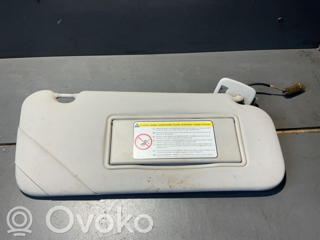 Sun visor