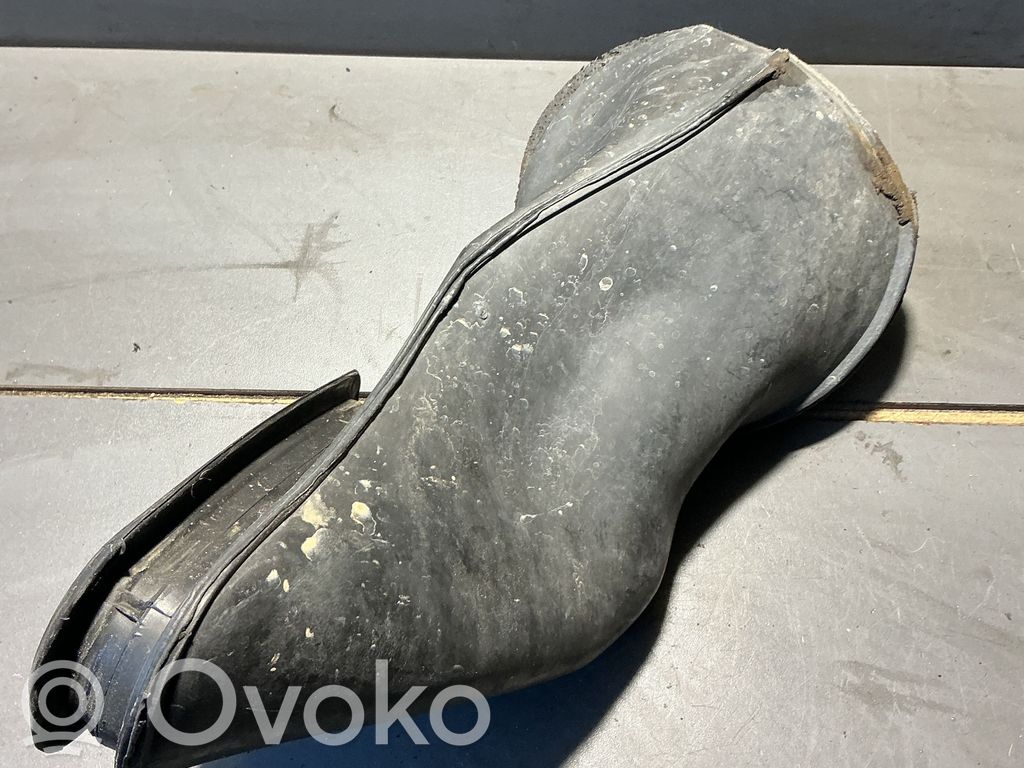 BMW 5 E39 Ilman mikrosuodatin, ilmakanavan osa 