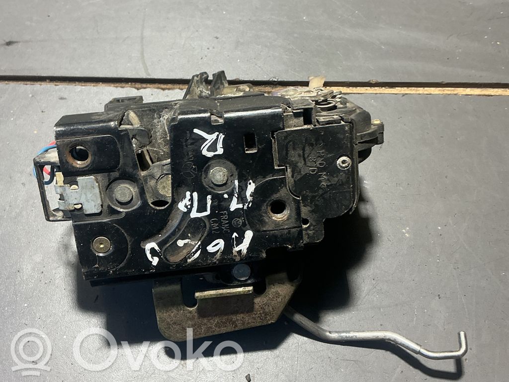 Front door lock   4E1837016B