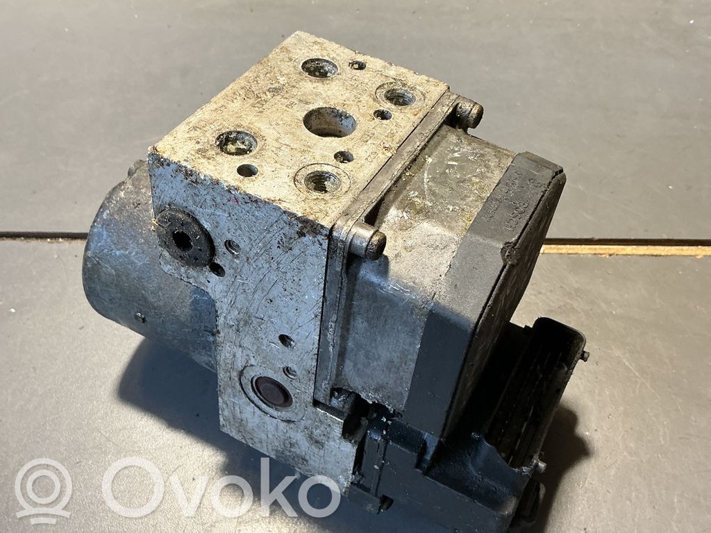 Audi A6 S6 C5 4B Bomba de ABS 