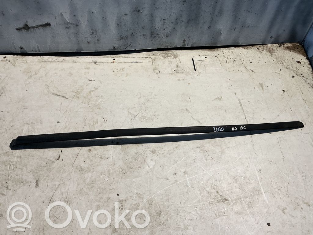 Audi A4 S4 B6 8E 8H Windshield trim 
